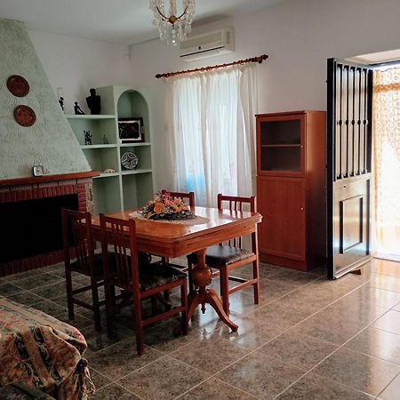 Castellar de Santisteban Vivienda Rural Los Iberos M&M, מראה חיצוני תמונה
